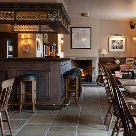 The Kirkstyle & Sportsman Rest Hotel